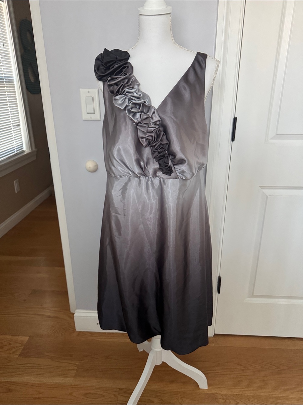 Onyx Nite Satin Dress Metalic Ombré Gray